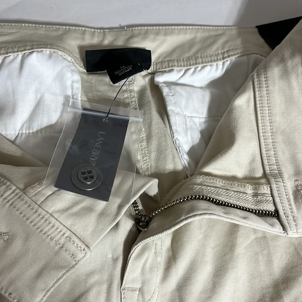 NWT Lane Bryant Khaki Bermuda Shorts Size 28W - Picture 3 of 8